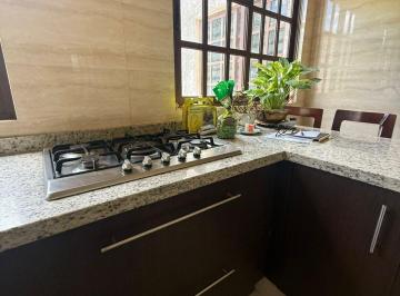 Casa de 4 habitaciones, Gustavo A. Madero · Casa Amplia a 10 Min. de Lindavista