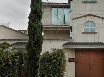 Casa de 3 habitaciones, Venustiano Carranza · Venta de Casa en La Colonia Revolución en Venustiano Carranza