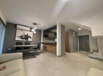 Casa · 120m² · 3 Recámaras · 2 Estacionamientos · Casa en Renta en Dominio Cumbres, Cumbre Altta