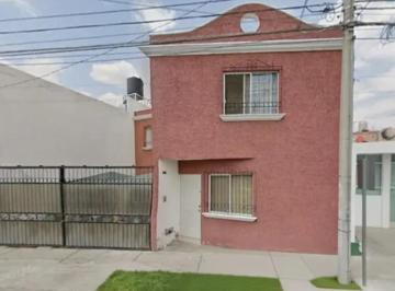 1 · Venta de Casa Enn Aguascalientes de La Colonia Piramides