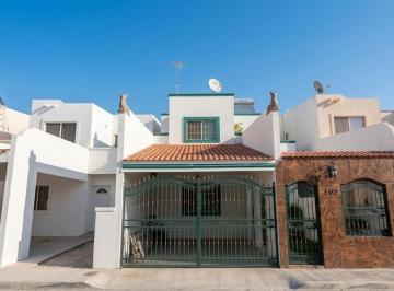 Casa de 4 habitaciones, Solidaridad · Casa en Venta en La Toscana Municipio de Solaridad Quintana Roo