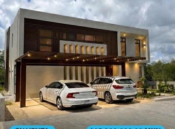 Casa · 401m² · 2 Estacionamientos · Casa en Puerto Morelos