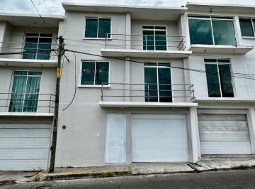 19a70638b7732da2fde02e15244d9d0e0cabafd722460412e8e592fc692959b0 · Casa en Venta en Veracruz con 4 Hab. Sobre Av Via Muerta