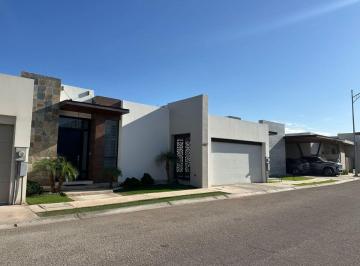 Casa de 3 habitaciones, Mexicali · Se Renta Casa en Aurea Residencial
