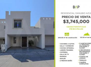 Casa de 3 habitaciones, León · Casa en Venta con 221 m² de Terreno y 3 Recámaras en León