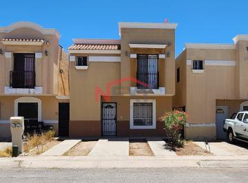 Foto principal · Casa en Renta en Agaves Residencial