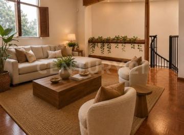 Casa en condominio · 261m² · 2 Recámaras · 2 Estacionamientos · Casa en Condominio de Solo 8 Casas