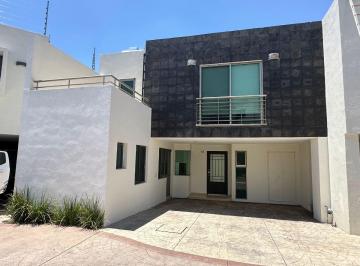 Casa en condominio de 3 habitaciones, Zapopan · Cerca Up y Parque Metropolitano, Casa en Coto Novara, Solo 27 Casas, No Inmobiliarias