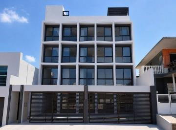 88b17b7dc6ce203e3c24a51d2f0655603fc254702734b4f4e03bdc1124b4a18a · Departamento en Venta en Veracruz con Roof Garden y 3 Hab. Col. Revolución