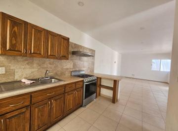 Casa de 3 habitaciones, Tequisquiapan · Casa en Renta con Jardin en Tequisquiapan