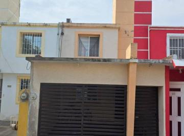 Casa de 2 habitaciones, Veracruz · 2 Recamaras Casas Xana con Recamara en Planta Baja