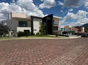 Casa de 5 habitaciones, Atizapán de Zaragoza · Casa Rancho San Juan. con Vista Panorámica Al Hípico y Montañas.