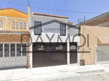 Casa de 3 habitaciones, León · Casa en Belice 209, Bellavista, 37360 León de Los Aldama, Gto.