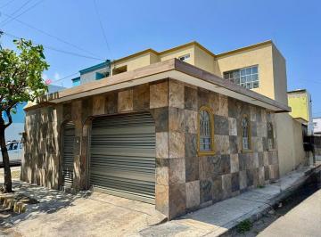 6f3a6faa0e4b9d940d419a880fcdd761058951861a7615034a7603455cdfc4e1 · Casa en Venta en Veracruz con Hab. en P. B. Col Los Volcanes