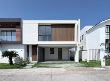 4eed8df8969e4b97232a888ee7c90438fe07c2afc295da4a086f72df9d2dc260 · Casa en Venta en Veracruz Fracc. Punta Tiburón