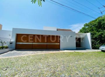 Casa · 412m² · 5 Recámaras · 3 Estacionamientos · Casa en Renta en Manzanillo Colima