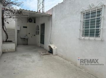 Casa · 84m² · 2 Recámaras · 1 Estacionamiento · Venta de Casa Sola en La Col. 3 de Mayo, Emiliano Zapata, Morelos…clave 6260