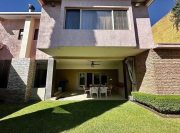 4498219d14f9b161dca6658bc57f591f6229c401a7283bcf721136e8693a37e1 · Venta Casa Lomas del Santuario