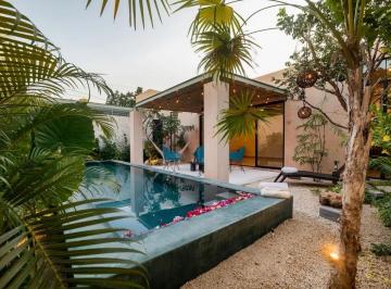 1 · Casa de un Solo Piso en Venta, Cholul Merida