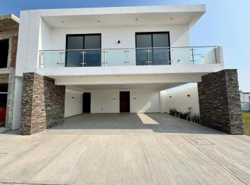 e93a2111206d8d270a728c16446935d864f67154c003a840c6757057ac59cfbe · Casa en Venta en Veracruz Fracc. Lomas del Dorado