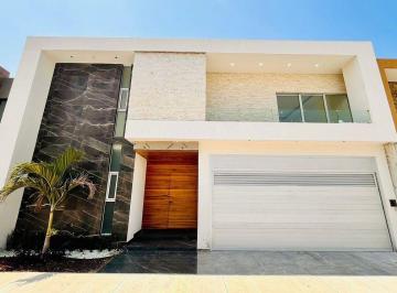 dfaaa744407aca0ceccd6cf04f6335291c4573552fdc40e488d5db94232a2d6f · Casa en Venta en Veracruz con Hab en P. B. Fracc. Las Palmas