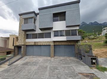 Casa de 5 habitaciones, Monterrey · Casa en Venta en "Monterrey" - Nuevo León, en La Colonia Las Cumbres, en La Calle Paseo de La Cima.