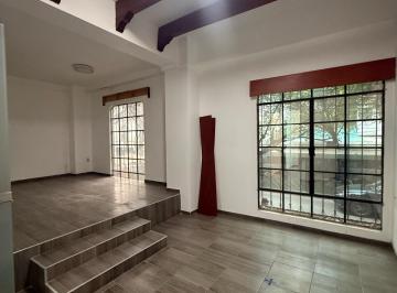 Local comercial · 204m² · Renta Semisotano en Casa con Uso de Suelo Comercial