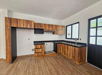 Casa de 4 habitaciones, Tequisquiapan · Propiedad de Dos Niveles en Tequisquiapan