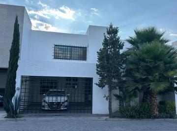 1 · Casa en Renta en Residencial Las Cavas Al Norte de Aguascalientes