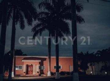 Quinta · 117m² · 1 Recámara · 60 Estacionamientos · Quinta en Renta Ideal Para Eventos Sociales
