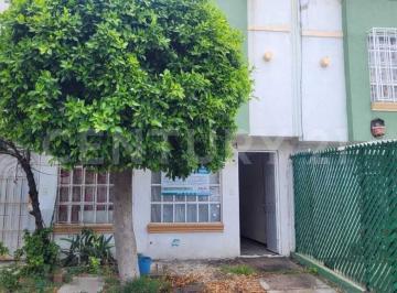 Casa · 65m² · 2 Recámaras · 1 Estacionamiento · Casa en Venta en Tecámac