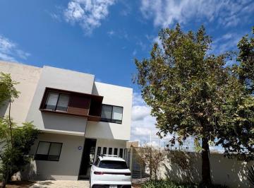 Casa en condominio de 3 habitaciones, Zapopan · Casa en Coto Santillana Solares