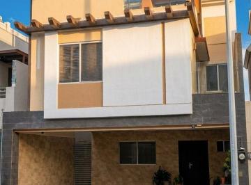 9708cf294d1d59f728af615d0b12f27fd82a3e195ca08cbeee3b81e8de16cf5f · Residencia en Puerta de Hierro Privada