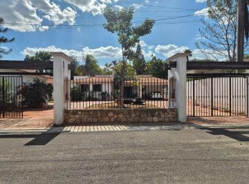 Casa de 3 habitaciones, Mérida · Casa en Renta en Merida F - 1174, 3 Rec. Club de Golf La Ceiba $35,000 m. N