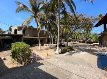 Villa de 6 habitaciones, Zihuatanejo de Azueta · Propiedad en Playa Blanca Zihuatanejo
