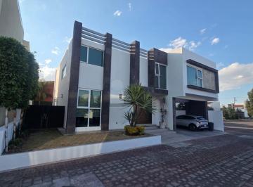 Foto 1 · Casa en Venta en Residencial Jardines Bellavista