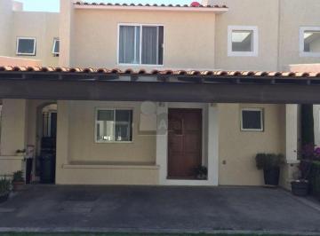 Foto 1 · Casa en Condominio en Renta en Llano Grande, Metepec, México
