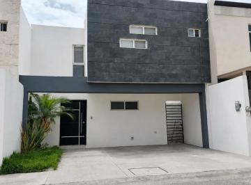 1 · Casa en Renta Al Norte de Saltillo en Fraccionamiento Cerrado.