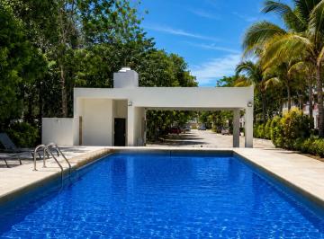 Departamento de 3 habitaciones, Solidaridad · Departamento de 3 Recámaras en Playa del Carmen - Amenidades - Alberca - Palapas.