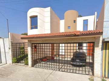 Casa de 3 habitaciones, Apizaco · Casa en Venta en Colonia Ferrocarrilera, Cdad. de Apizaco, Tlaxcala Clj