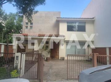 Casa · 321m² · 3 Recámaras · 2 Estacionamientos · Casa en Venta en Residencial Chiluca (Atizapán de Zaragoza) - (4)