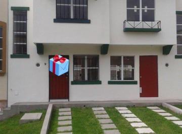 Casa de 2 habitaciones, El Marqués · $7,700rento Casa en Calle Privada, Real Solare 1. Mantenimiento Incluído.