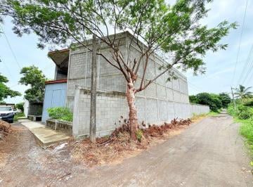ecdf1222305f0cc7c0ddf1a965cabebe52e0b2f46e8afa19eca1bccf1b8ba67a · Bodega en Venta en Veracruz Loc. Paso del Toro con Amplia Construcción