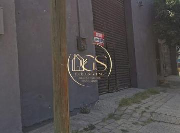 Bodega comercial · 150m² · 1 Estacionamiento · Bodega en Renta Av Lazaro Cardenas Celaya