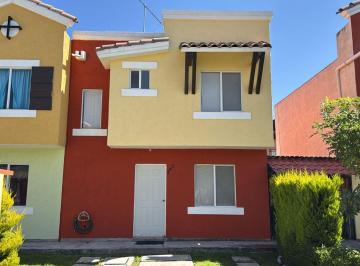 Casa de 3 habitaciones, Pachuca · Casa de 101 m² con 3 Recámaras en Venta en Fraccionamiento Real Toledo