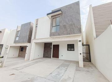 Casa de 3 habitaciones, García · Casa en Venta en Cumbres
