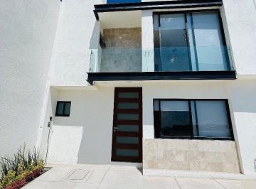 Casa · 160m² · 3 Recámaras · 2 Estacionamientos · Casa Tere en Fraccionamiento Zibatá