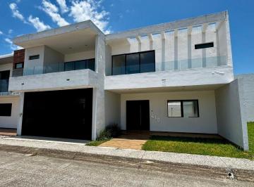 cf347c56da966cd6b743ec574f4f7982a87b174e223c69d08615e9aba8edaea3 · Casa en Venta en Veracruz Fracc. Palmas Medellín Ver.