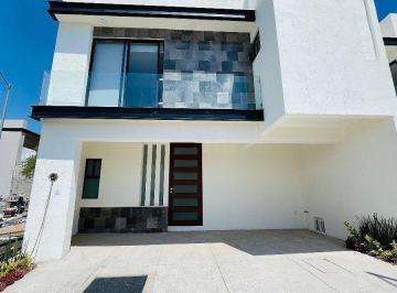 Casa · 160m² · 3 Recámaras · 2 Estacionamientos · Casa Tamara en Fraccionamiento Zibatá