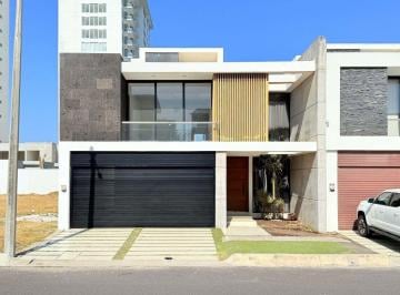 4bce09391688121812815eaece0645efb15e497b6f7331e6c8b12630cfef4e8f · Casa en Venta en Veracruz con Alberca Fracc. Playas del Conchal